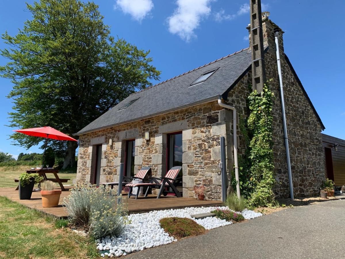 Domaine De Menez Kersers Scrignac Bagian luar foto
